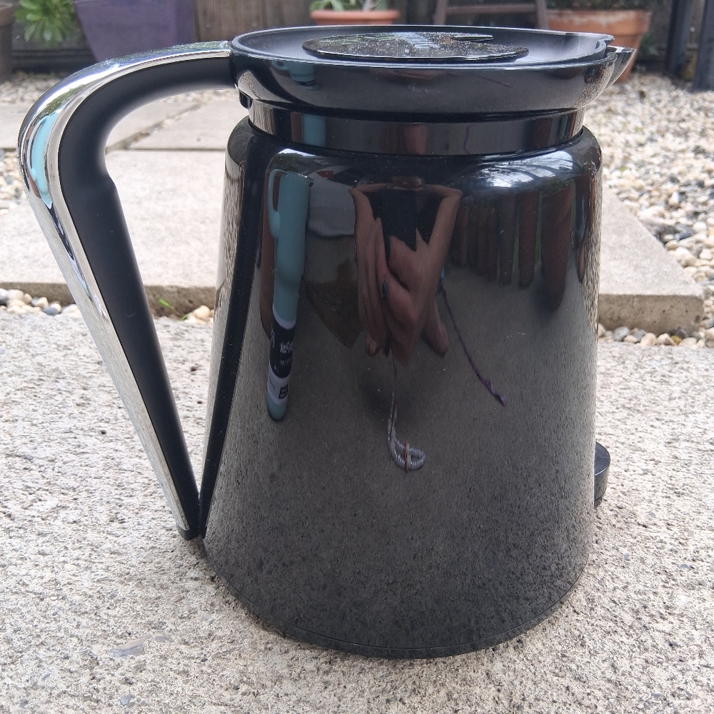 Keurig Black Coffee Carafe